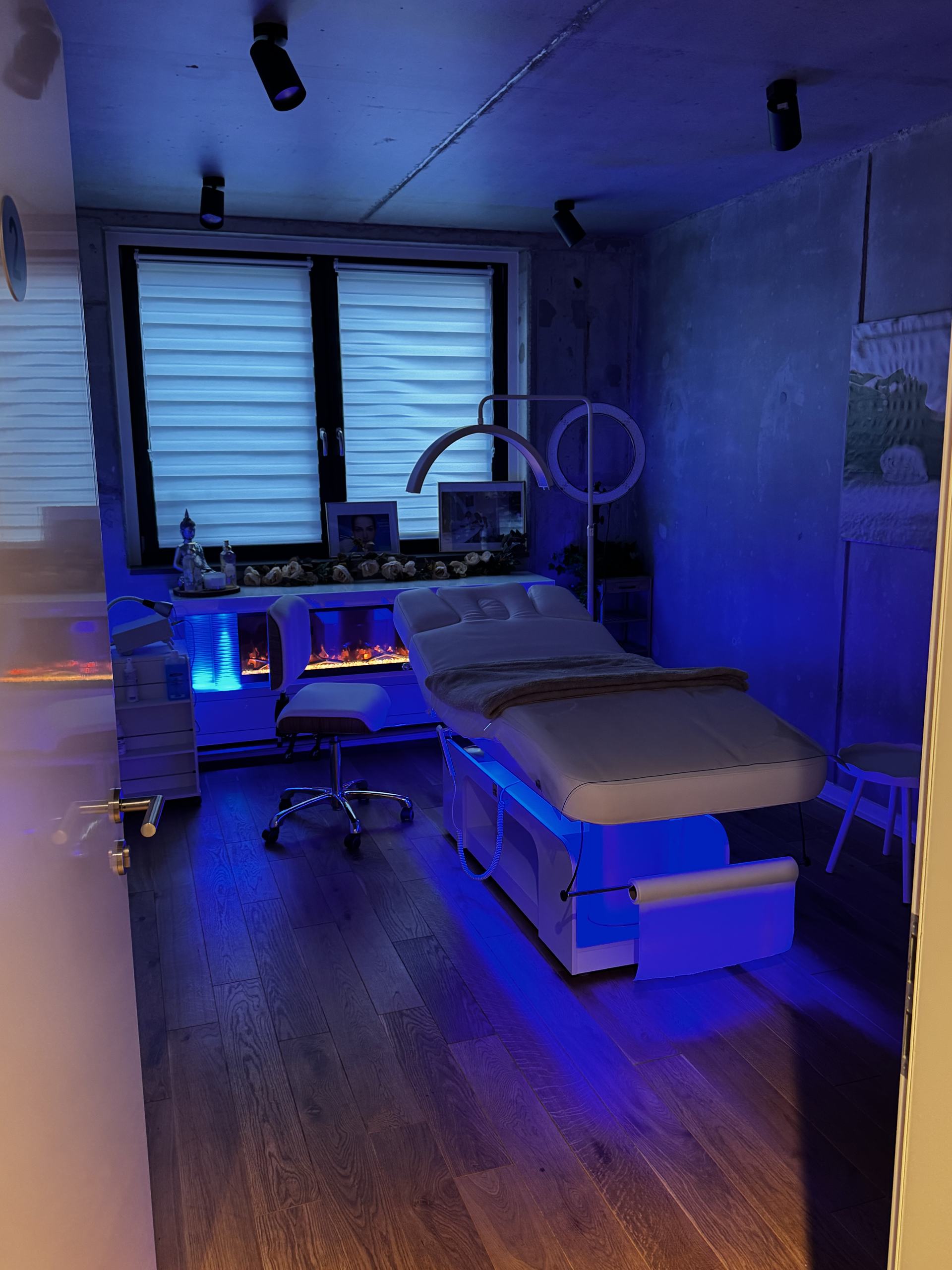 CoLective, Kosmetik & Beauty: Abendstimmung
